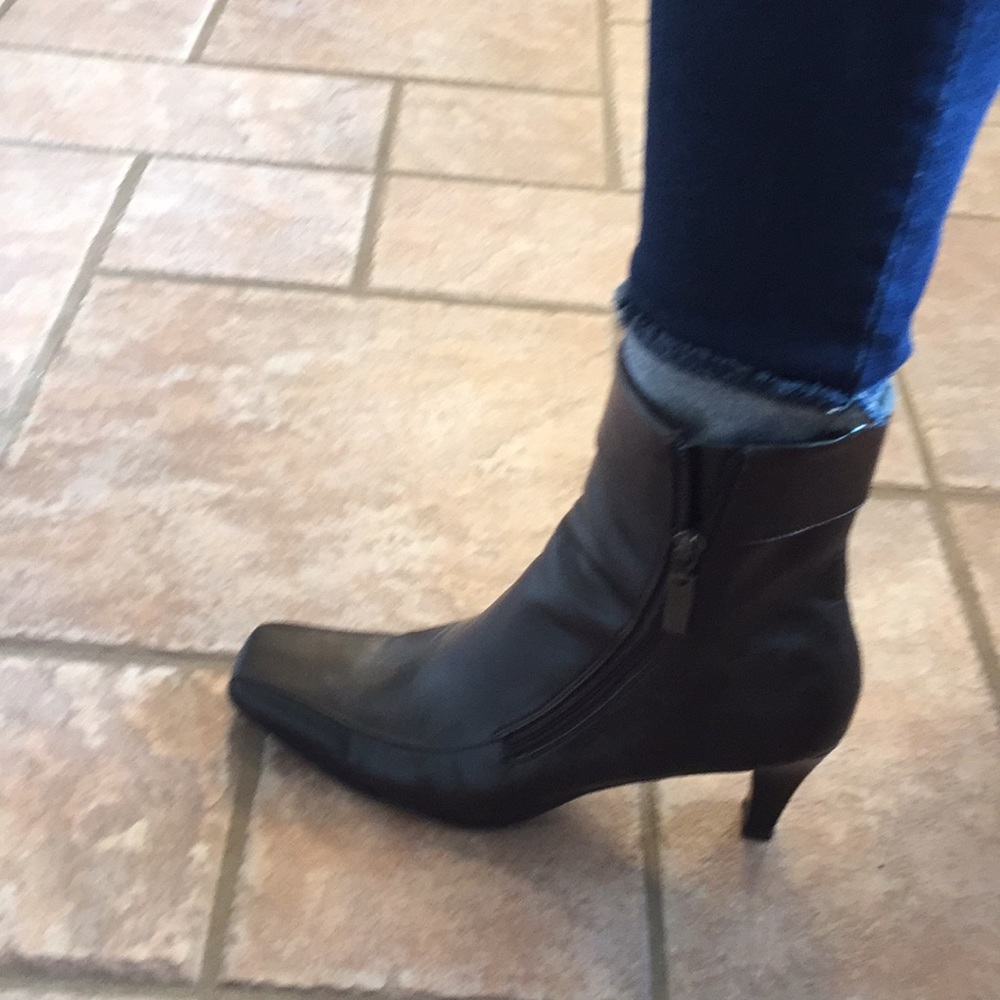 Brown Merona boots
